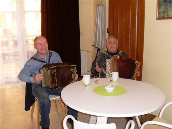 2. prosince 2009 (posezení s harmonikou)